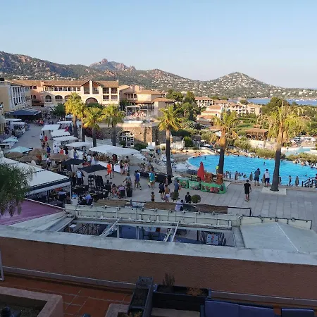 Cap Esterel Climatise Vue *
